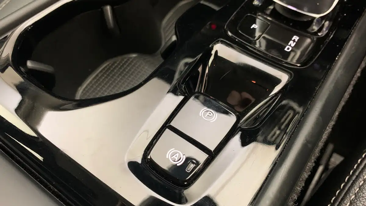 2020-volvo-xc40-20-b4-inscription-pro-big-35