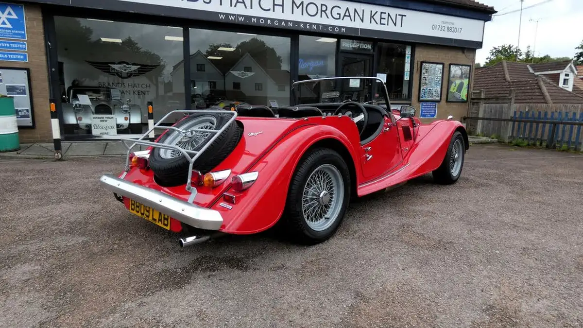 1985-morgan-plus-4-big-2
