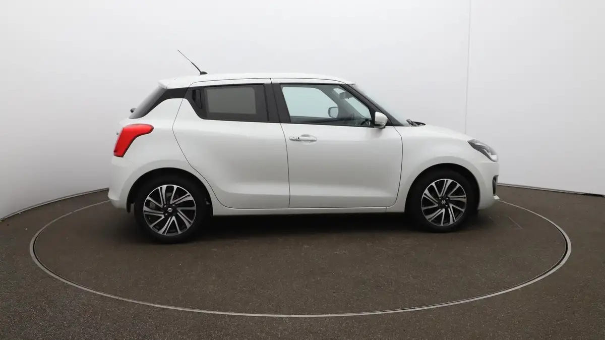 2024-suzuki-swift-12-dualjet-sz5-big-8
