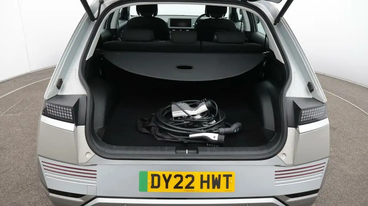 2022-hyundai-ioniq-5-e-premium-217ps-73kwh-rwd-big-17