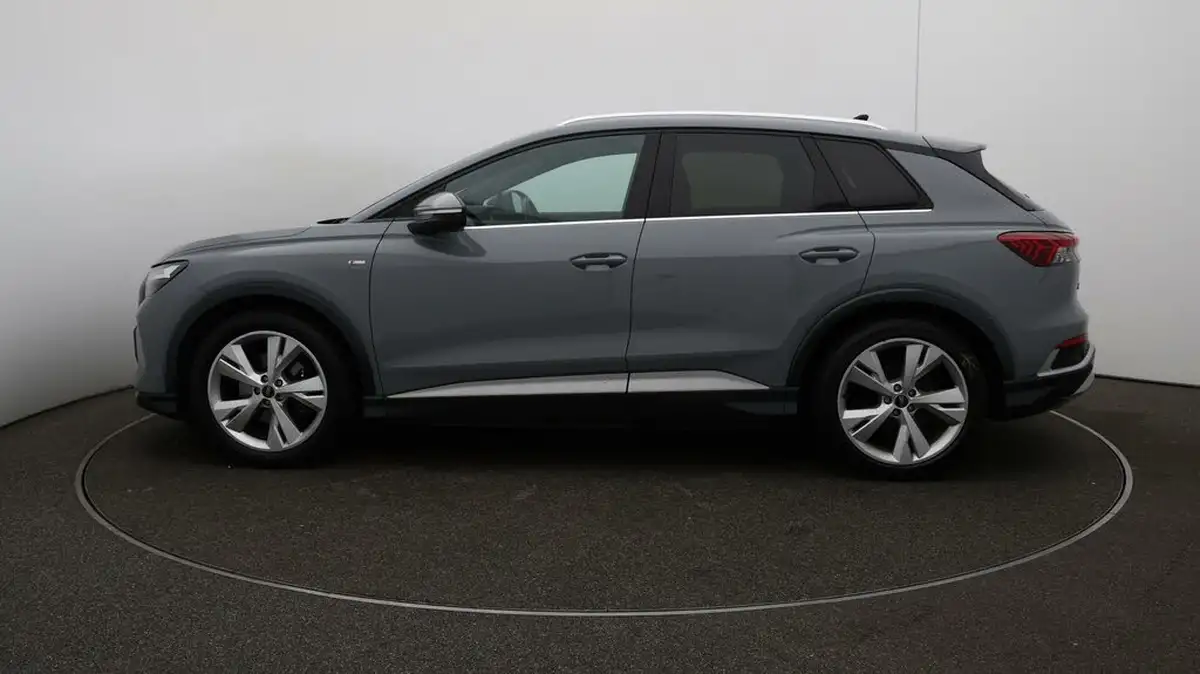 2021-audi-q4-e-tron-35e-s-line-station-wagon-big-58