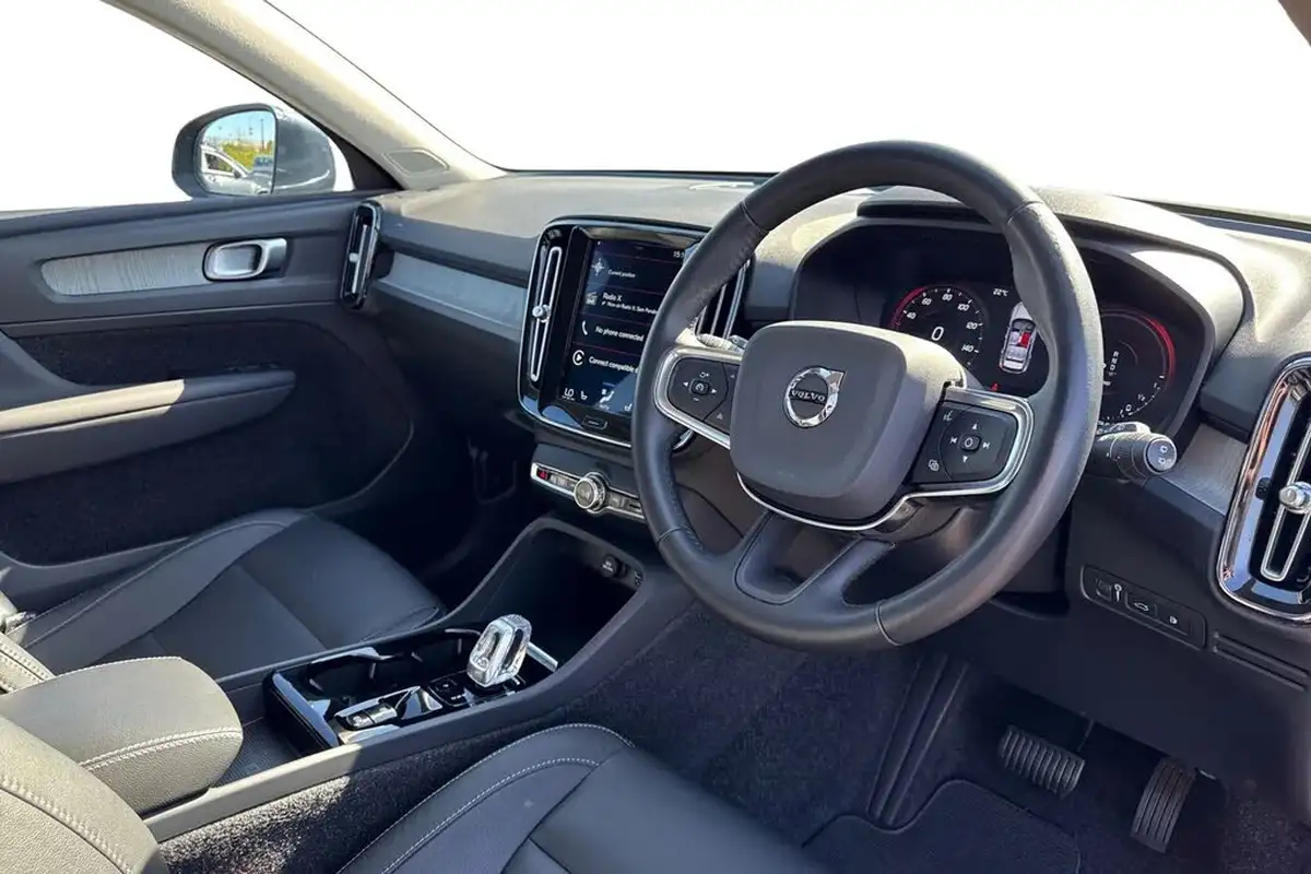 2020-volvo-xc40-15-t5-inscription-plug-in-hybrid-big-13