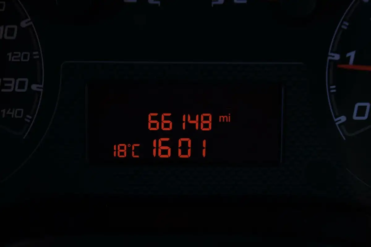 2021-fiat-fiorino-13td-cargo-tecnico-multijet-95pseu6d-big-27