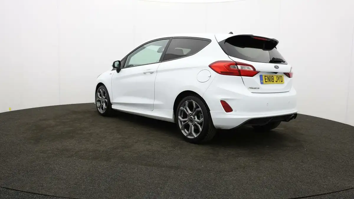 2018-ford-fiesta-10t-st-line-x-140ps-3d-big-4
