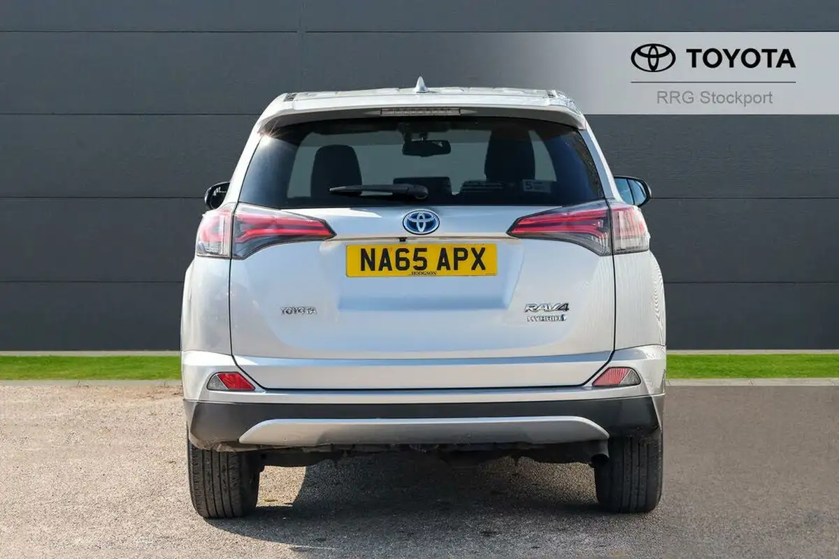 2016-toyota-rav4-25-vvt-i-business-edition-plus-e-cvt-big-18