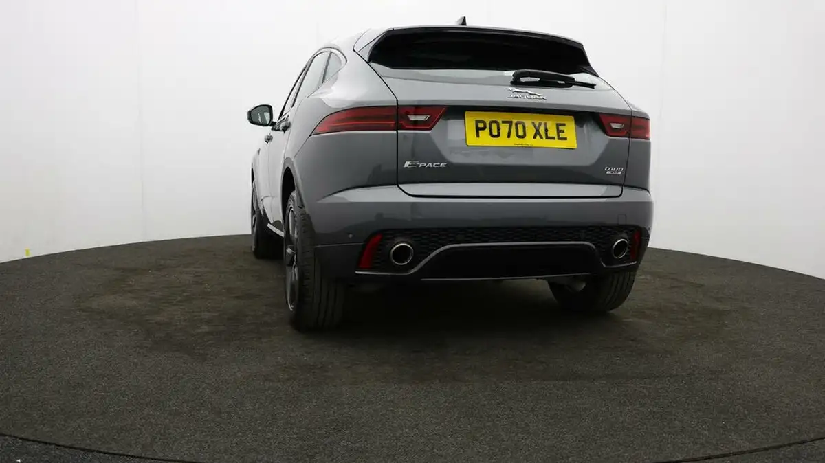 2020-jaguar-e-pace-20-i4d-chequered-flag-180ps-big-24