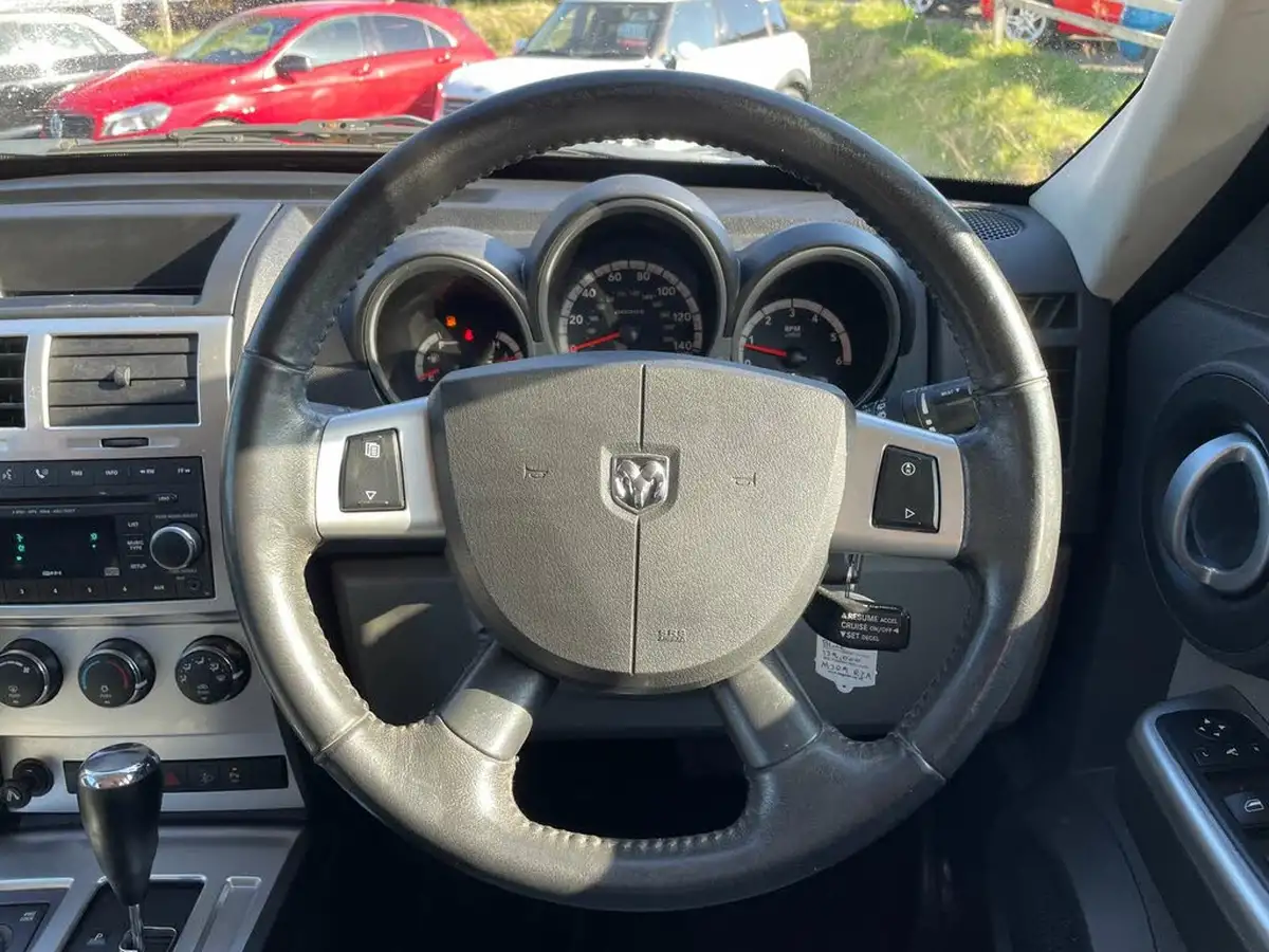 2009-dodge-nitro-28td-sxt-auto-big-41