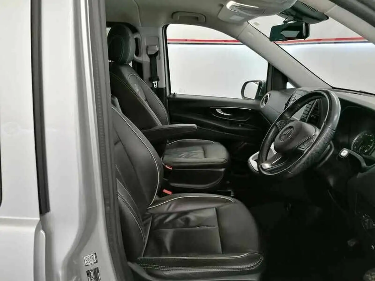 2020-mercedes-benz-vito-20cdi-114-tourer-select-l2-big-10