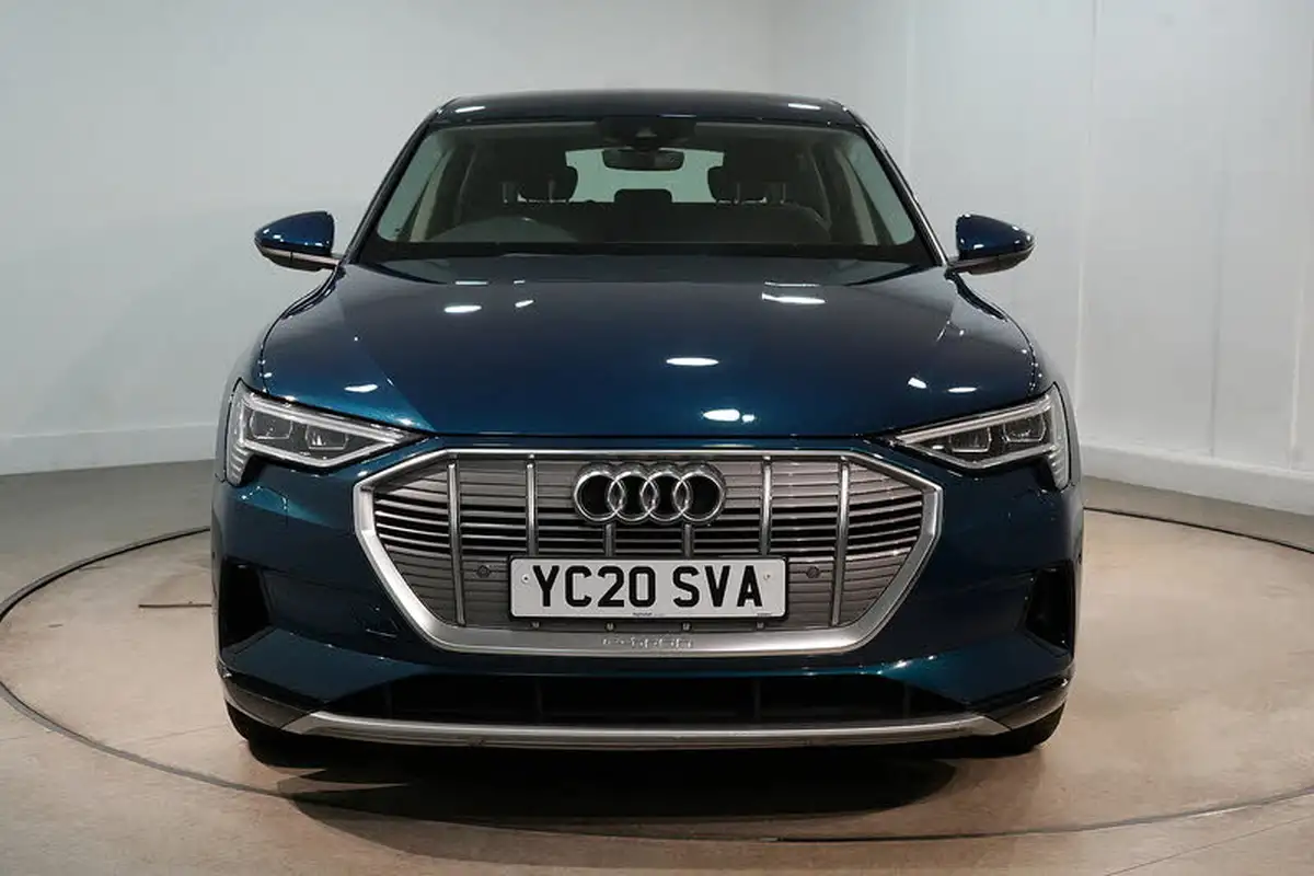 2020-audi-e-tron-50e-technik-big-1