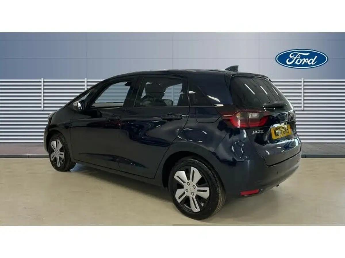 2022-honda-jazz-15-i-mmd-ex-107ps-big-1