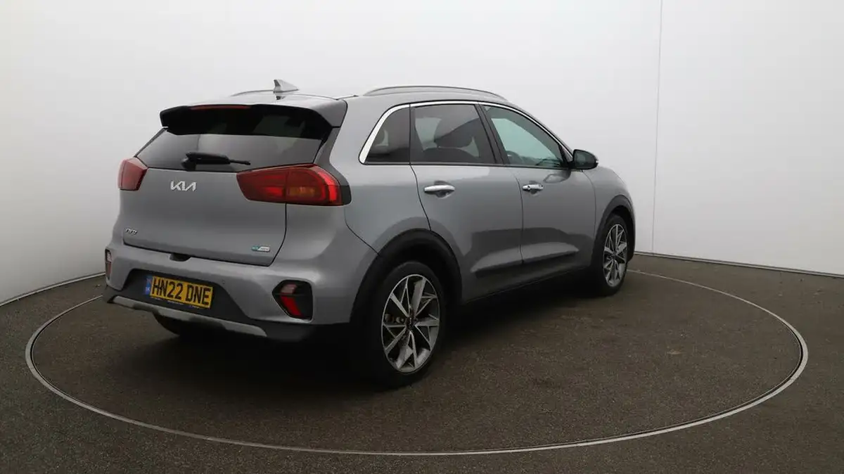 2022-kia-niro-16-gdi-3-156kwh-big-47