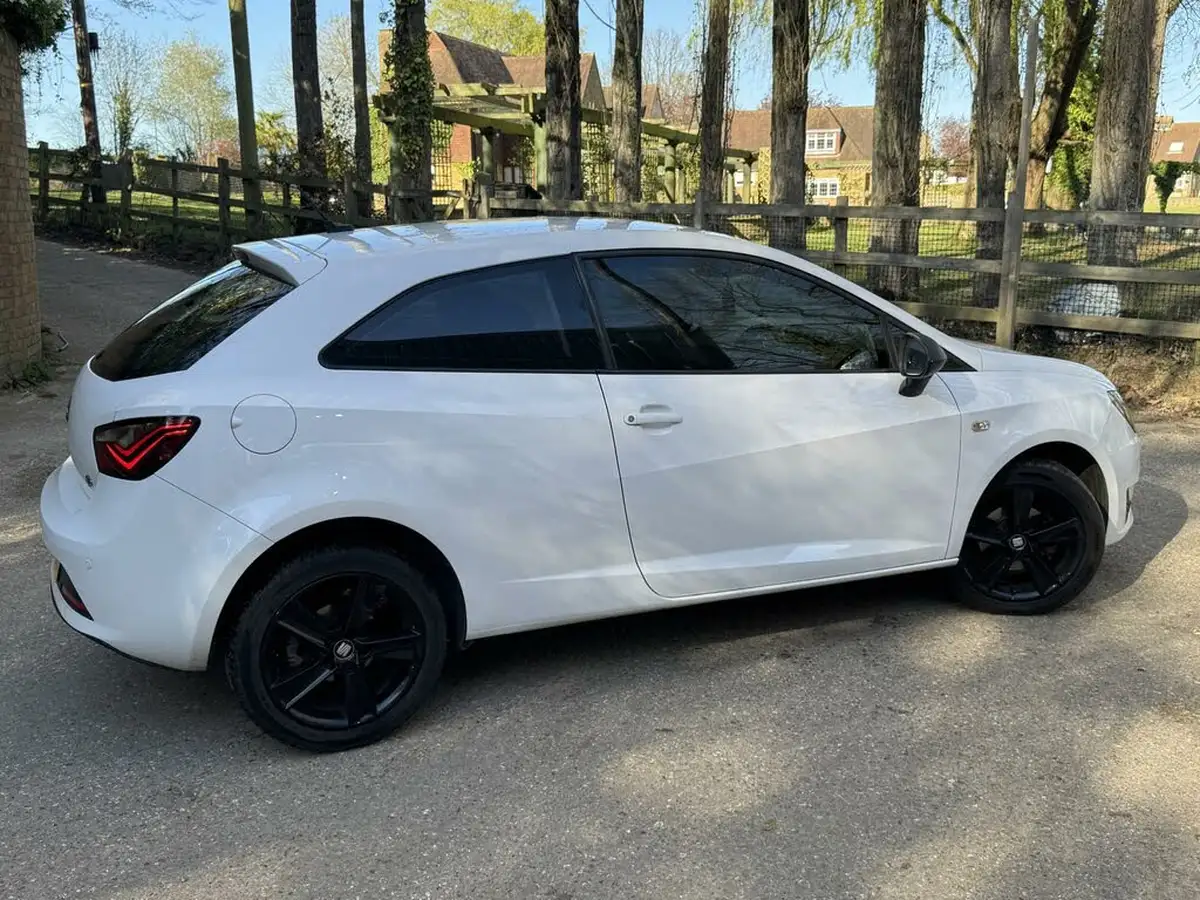 2017-seat-ibiza-12-tsi-fr-technology-90ps-sportcoupe-3d-big-14