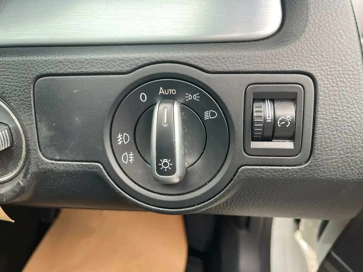 2016-volkswagen-cc-20tdi-gt-184ps-dsg-big-21