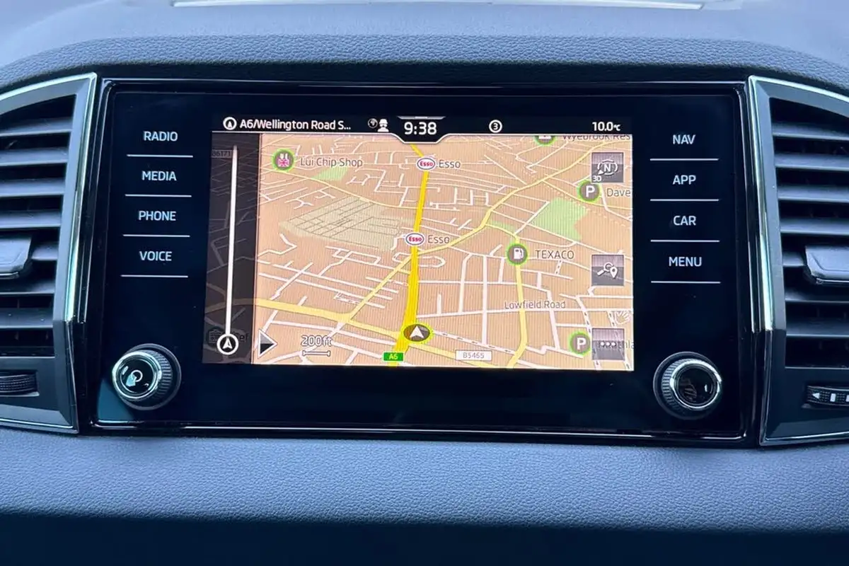 2022-skoda-karoq-15-tsi-se-technology-dsg-big-33
