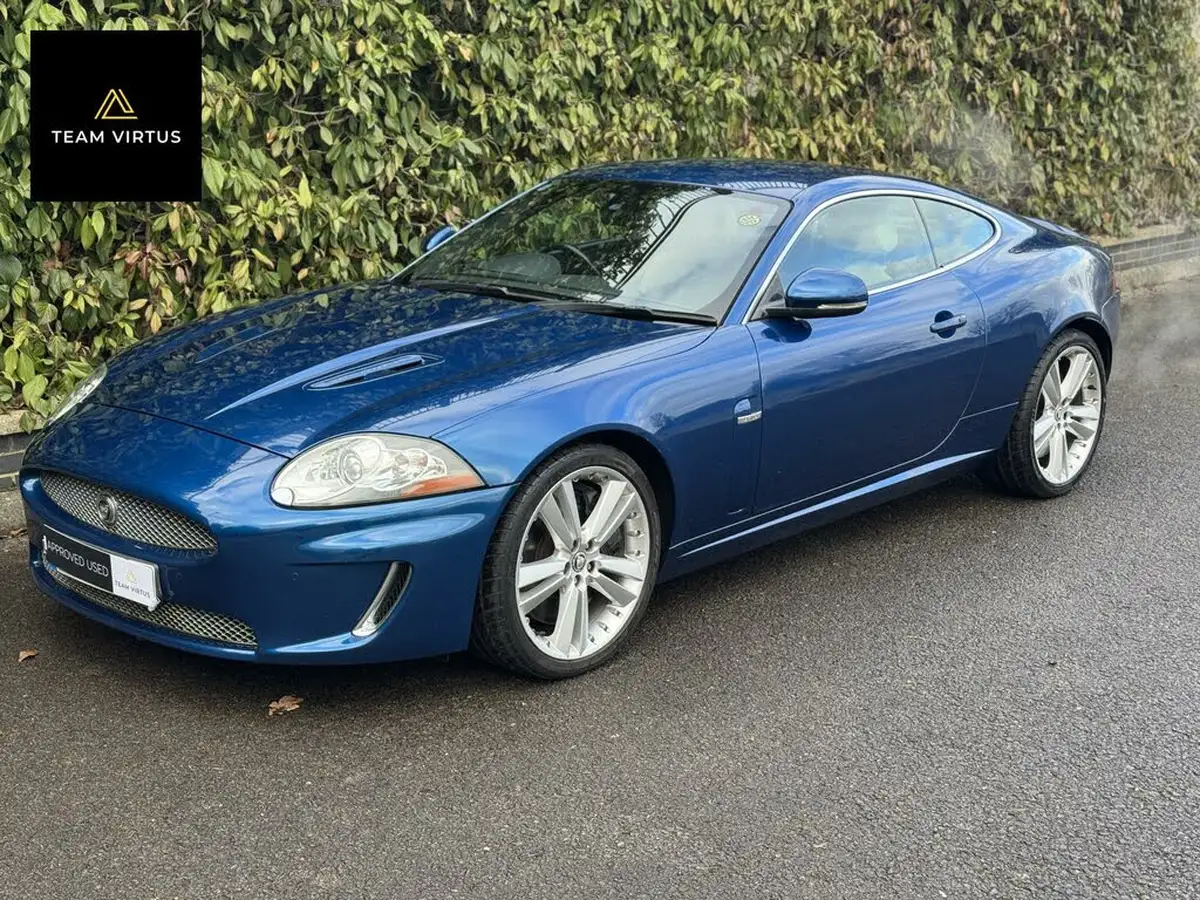 2009-jaguar-xkr-50-coupe-big-7