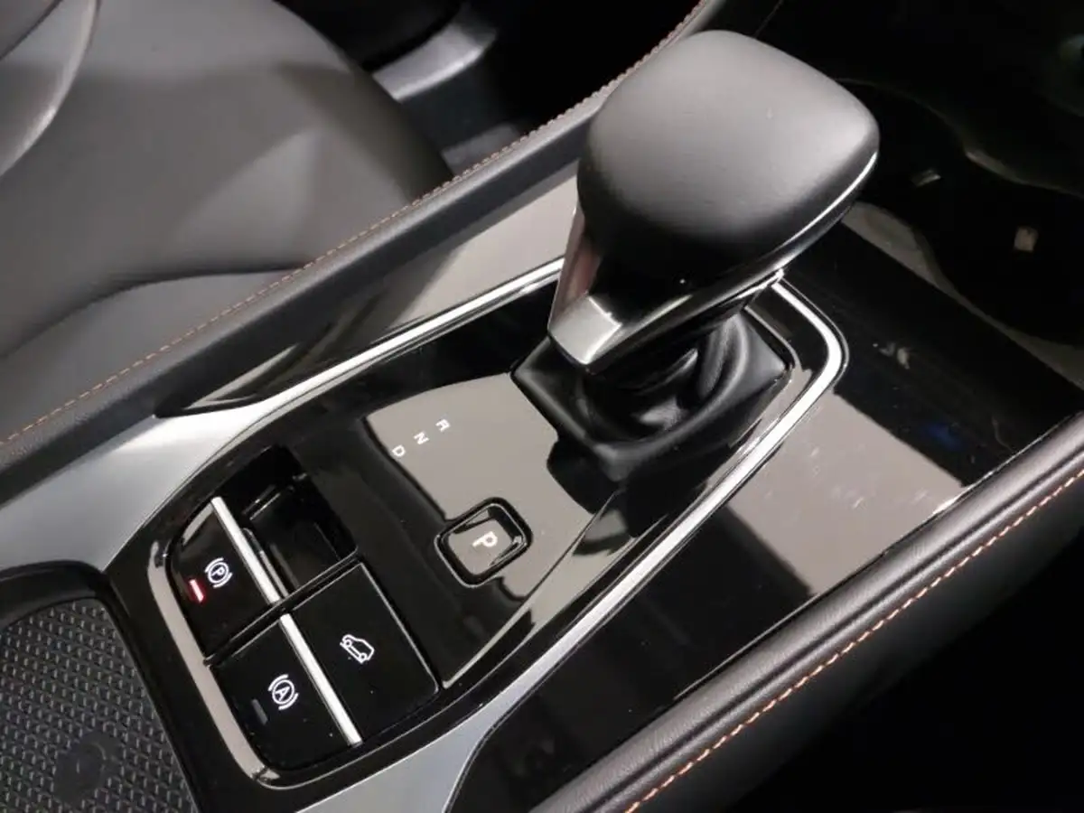 2024-mg-hs-15t-gdi-trophy-273ps-plug-in-hybrid-1496cc-auto-big-14