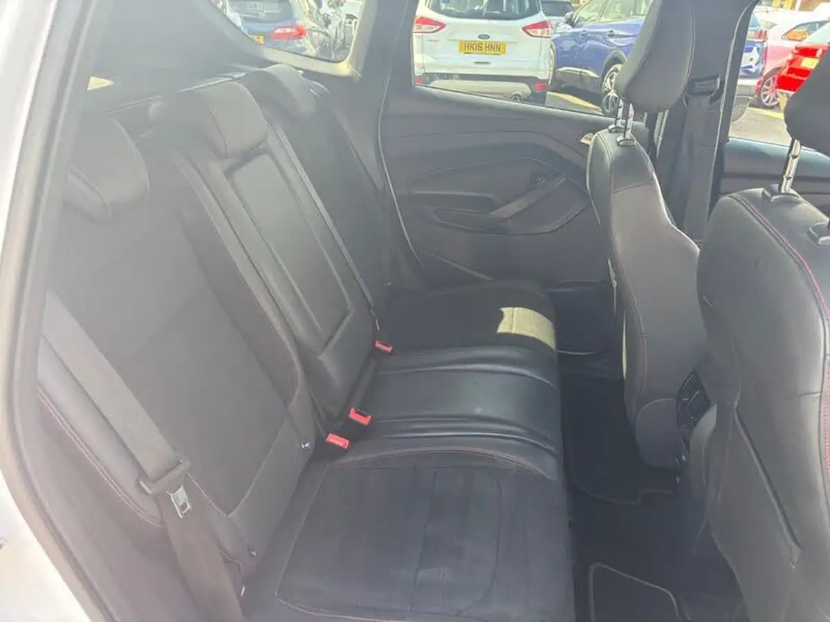 2019-ford-kuga-20tdci-st-line-edition-150ps-ss-big-16