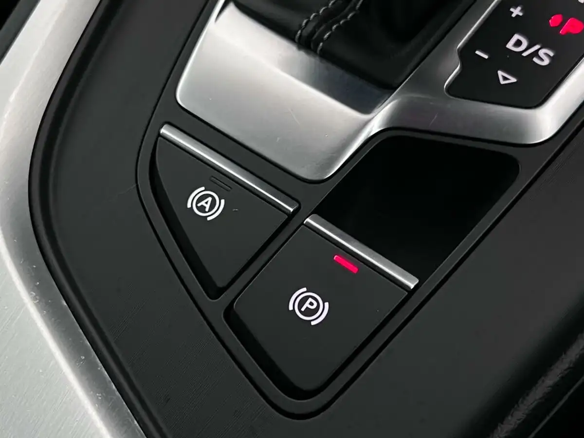 2019-audi-a4-avant-20-40-tdi-s-line-big-32