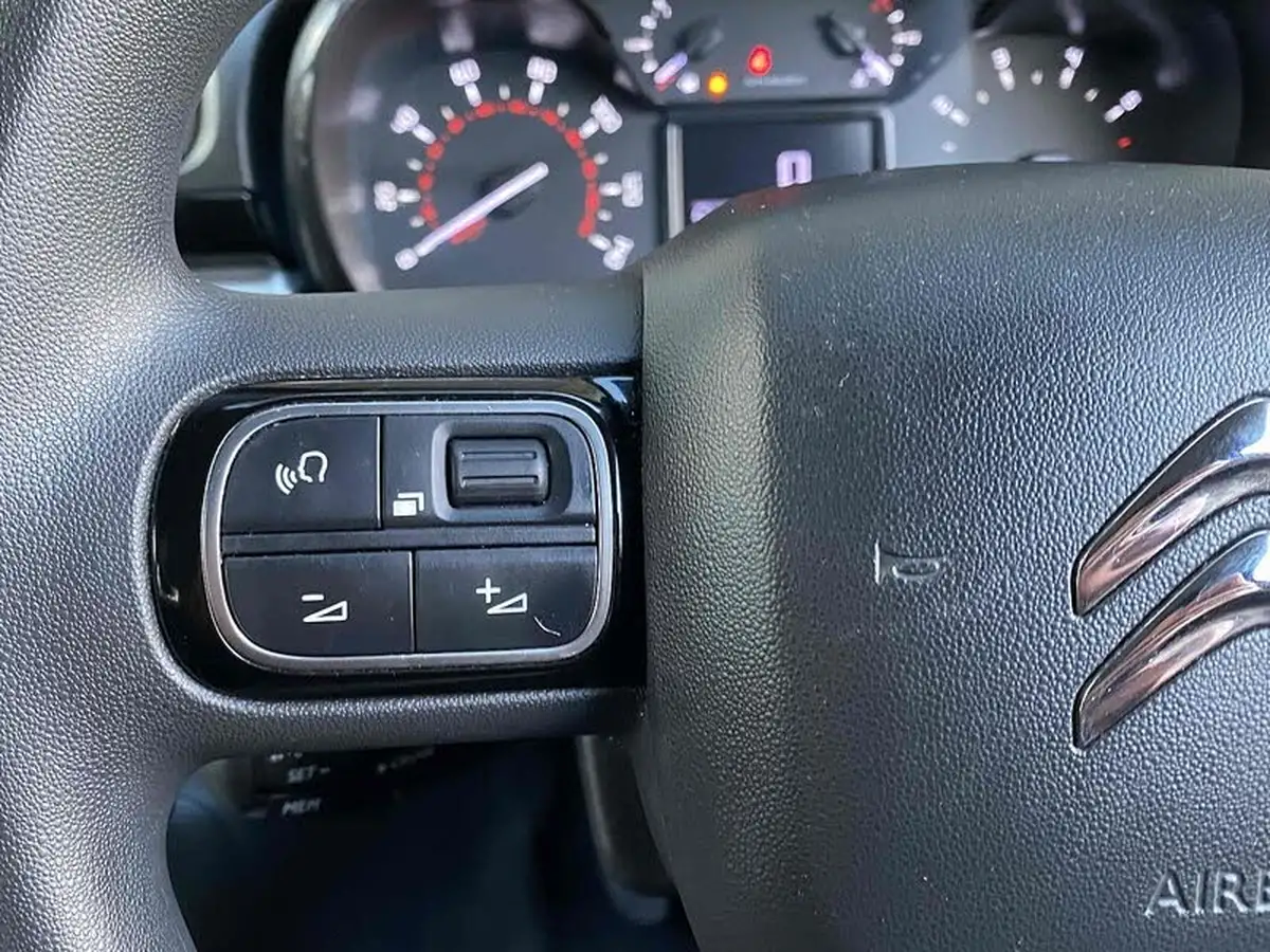 2021-citroen-c3-12-puretech-shine-83ps-big-37