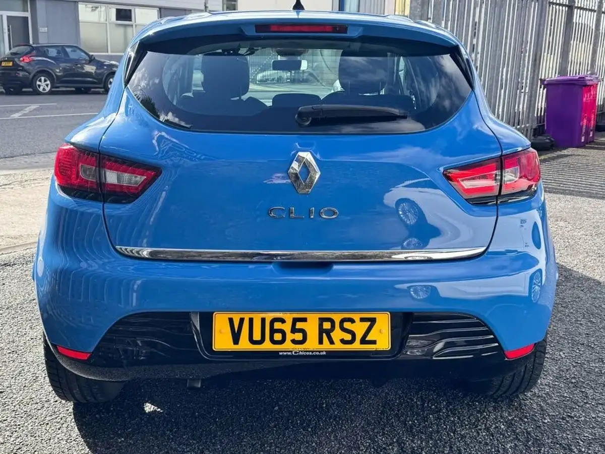 2015-renault-clio-12-dynamique-nav-big-22