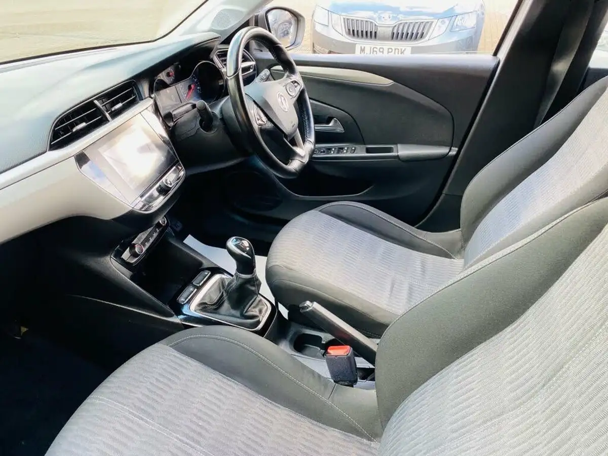 2022-vauxhall-corsa-12i-se-edition-big-38