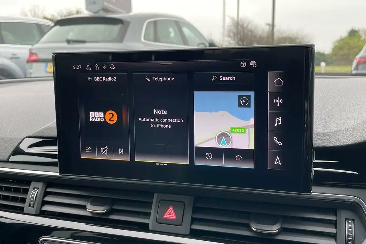 2021-audi-a4-avant-20-35-tfsi-black-edition-s-tronic-big-27