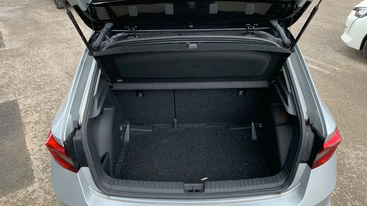 2022-skoda-fabia-10-tsi-colour-edition-95ps-big-18