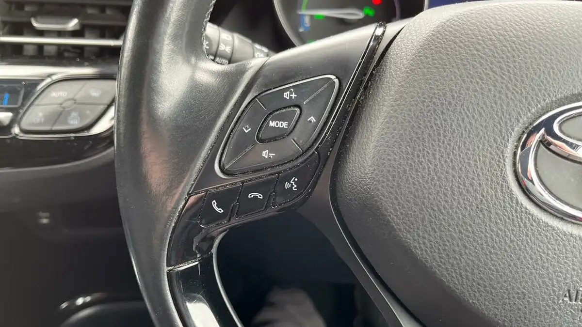 2018-toyota-c-hr-18-vvt-i-excel-big-42