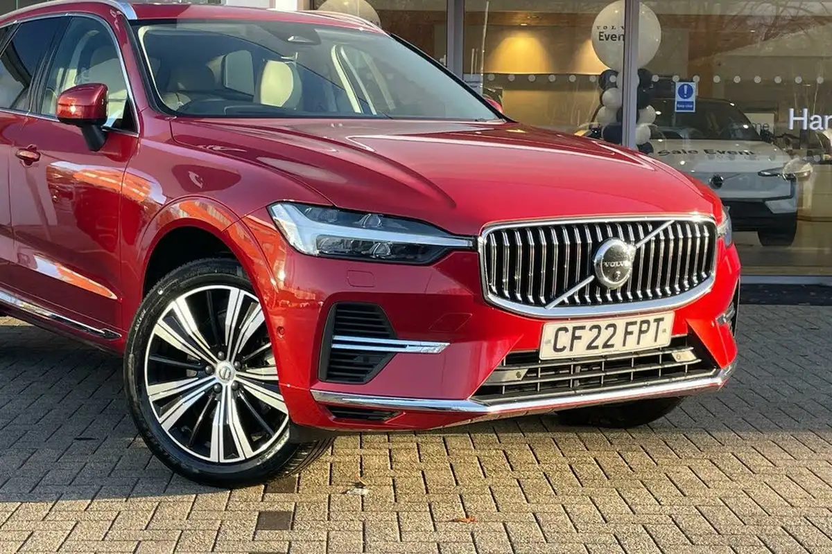 2022-volvo-xc60-20-t8-inscription-pro-455bhp-plug-in-hybrid-big-5