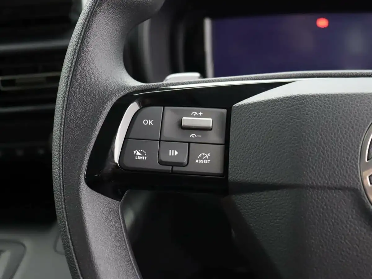 2024-citroen-berlingo-e-plus-m-size-big-14