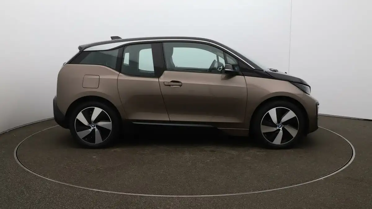 2020-bmw-i3-e-120-ah-big-40