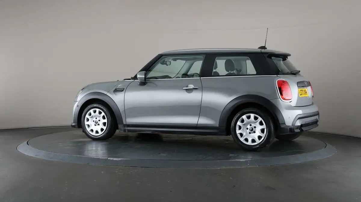 2022-mini-cooper-15-one-classic-3d-auto-big-66