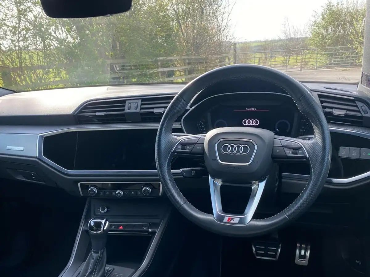 2020-audi-q3-20-40-tfsi-s-line-station-wagon-big-21