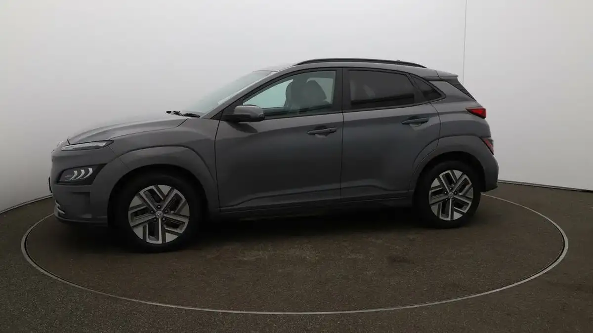 2022-hyundai-kona-e-ultimate-big-61