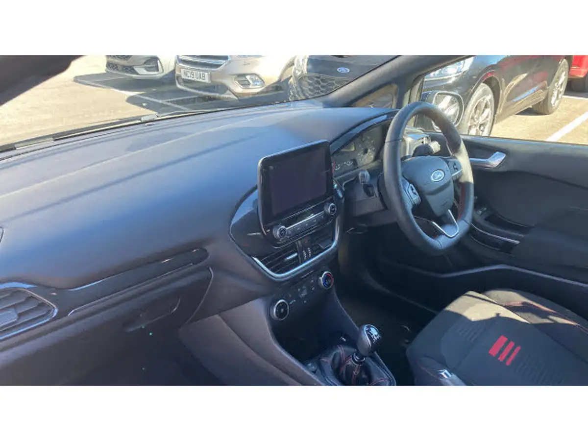 2022-ford-fiesta-10t-st-line-100ps-5d-big-8