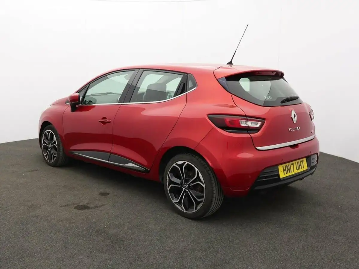 2017-renault-clio-15dci-dynamique-s-nav-90bhp-big-4