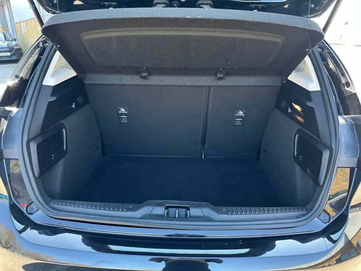 2020-ford-focus-10t-titanium-hatchback-auto-big-33