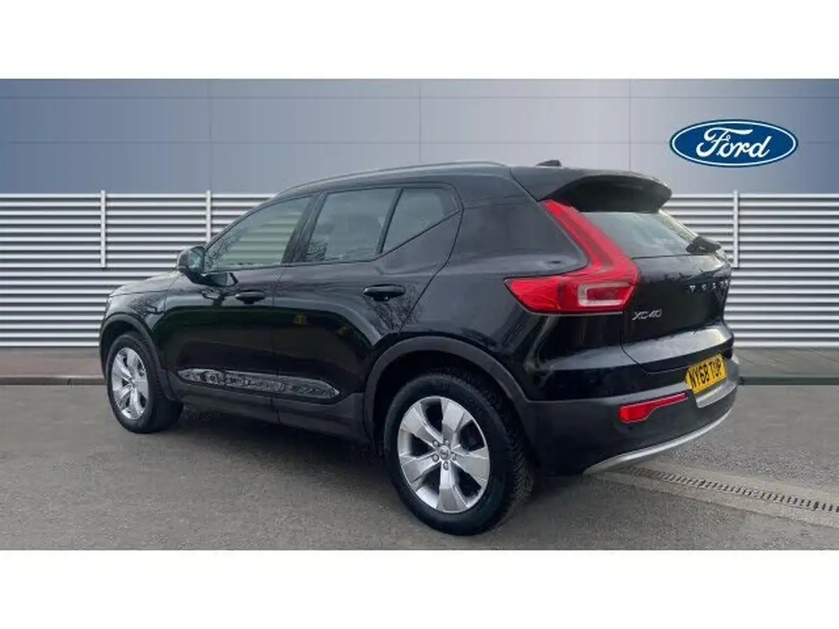 2019-volvo-xc40-15-t3-momentum-pro-163bhp-big-1