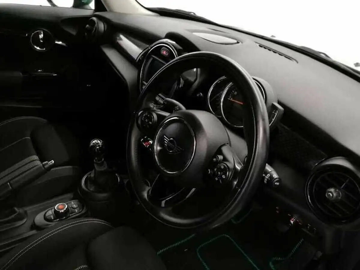 2020-mini-cooper-20-cooper-s-classic-189bhp-nav-hatchback-3d-big-14