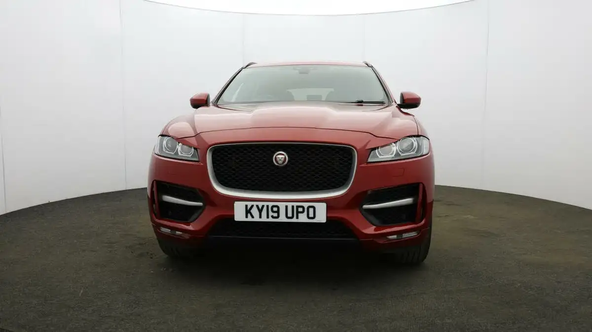 2019-jaguar-f-pace-20-i4d-r-sport-180ps-ss-auto-big-32