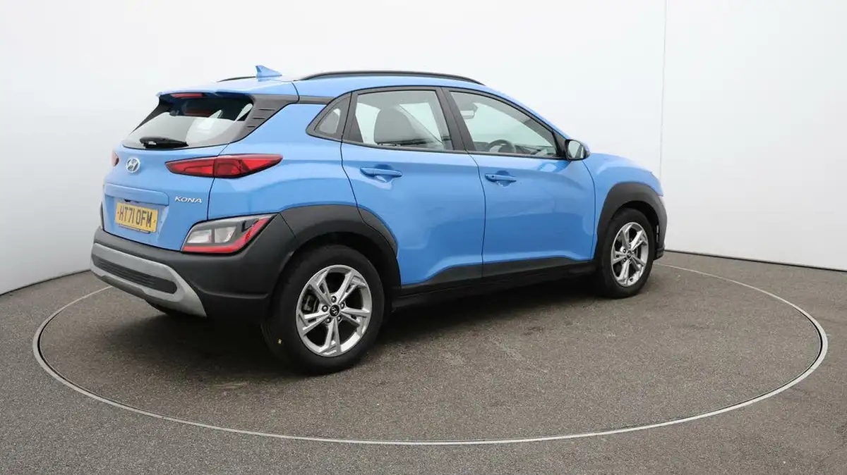 2022-hyundai-kona-10-t-gdi-se-connect-big-46