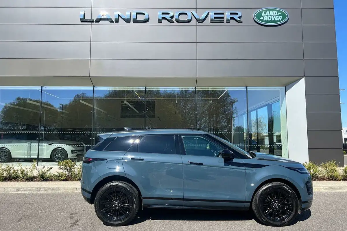 2024-land-rover-range-rover-evoque-20-d200-dynamic-hse-big-1