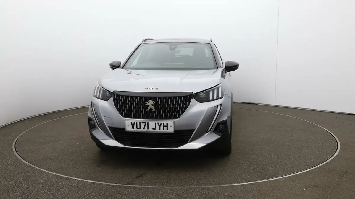 2021-peugeot-2008-suv-15-bluehdi-gt-big-32