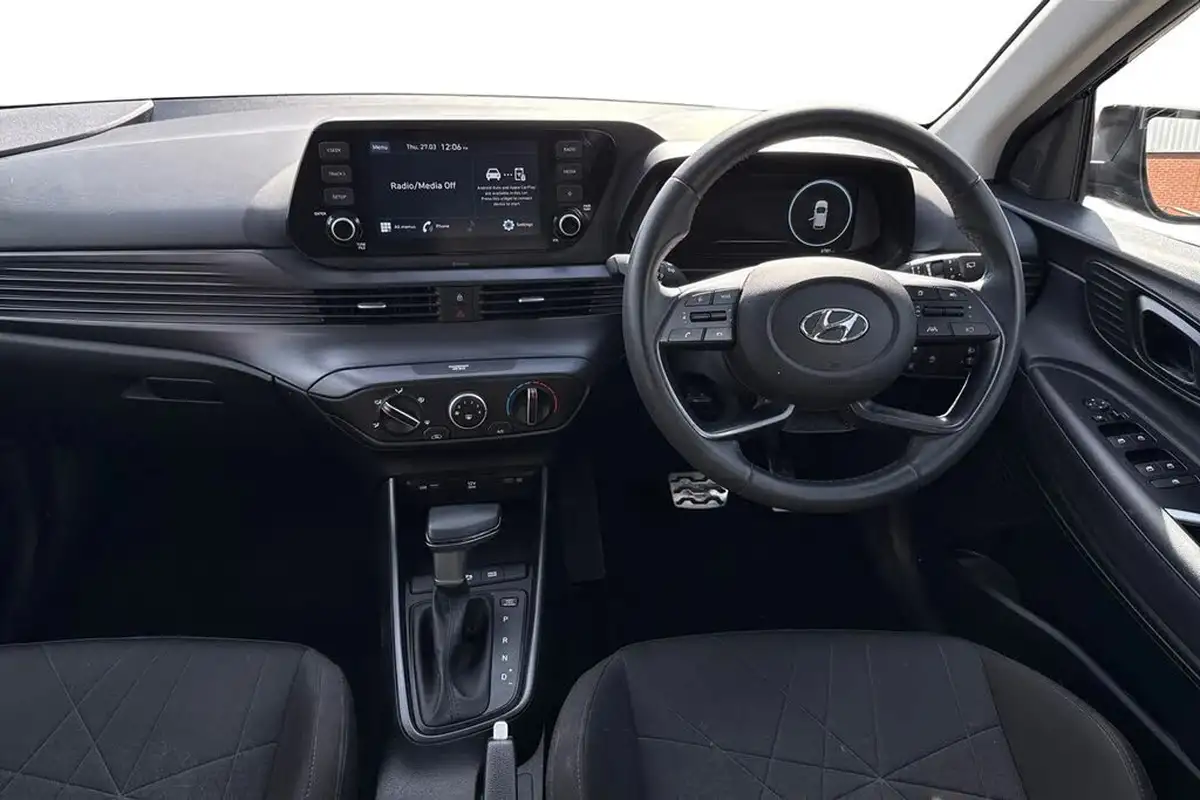 2021-hyundai-bayon-10-t-gdi-se-connect-dct-big-12
