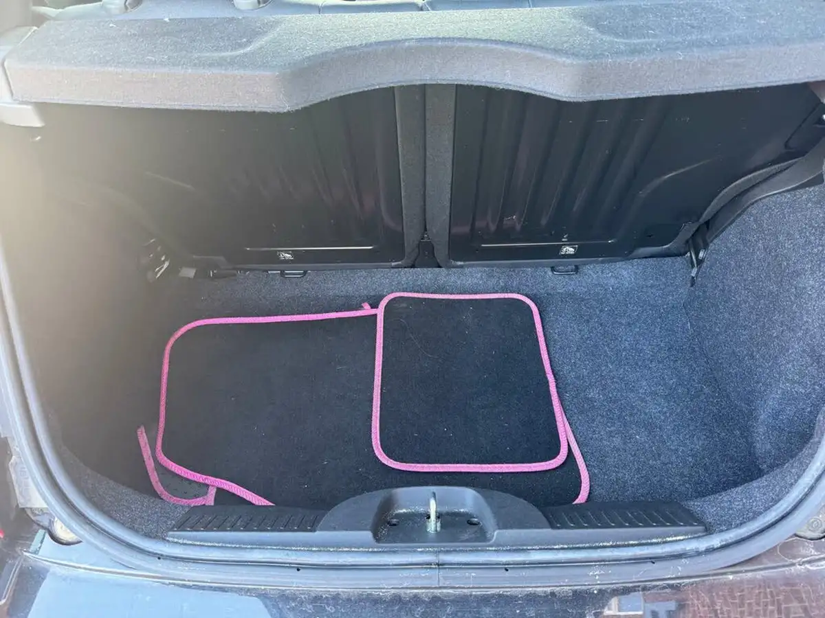 2019-fiat-500-12-s-big-9