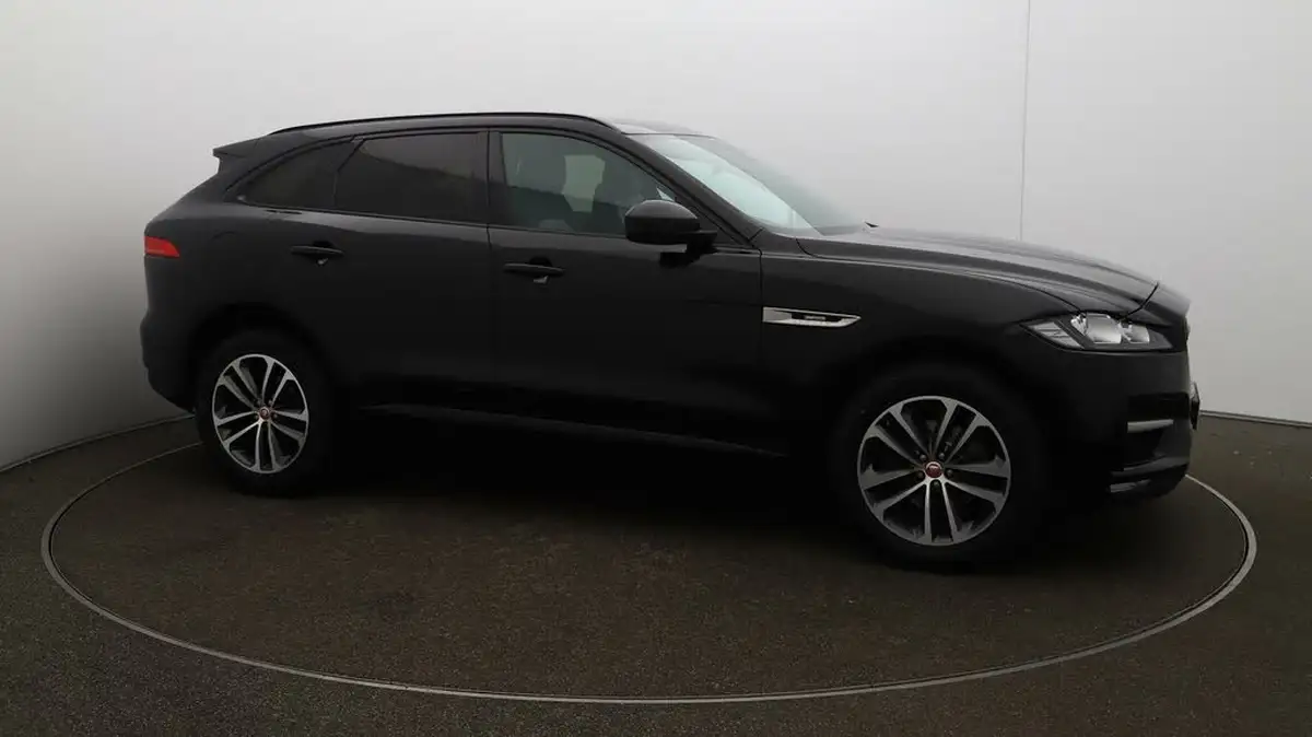 2019-jaguar-f-pace-20-i4d-r-sport-180ps-ss-auto-big-39