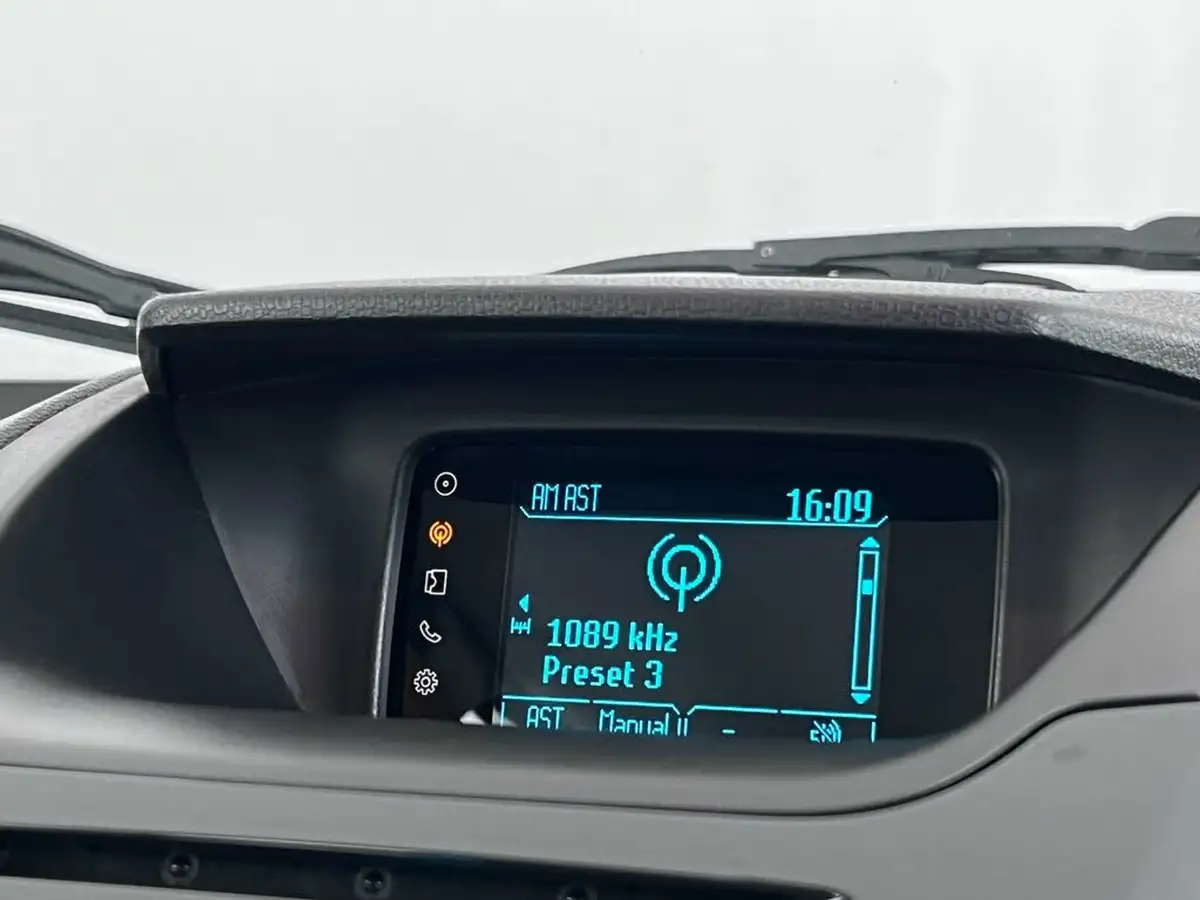 2015-ford-ecosport-15tdci-titanium-90ps-1498cc-big-19