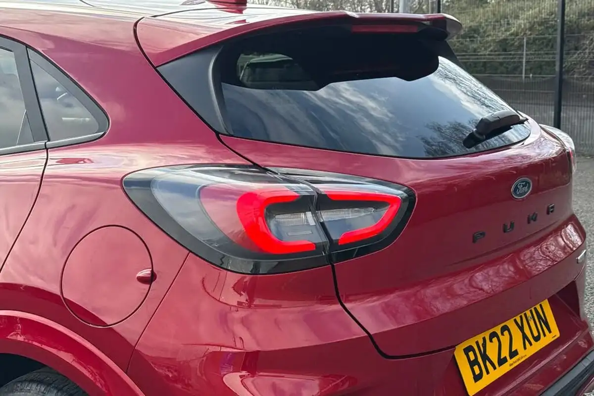 2022-ford-puma-suv-10-st-line-x-125ps-big-7