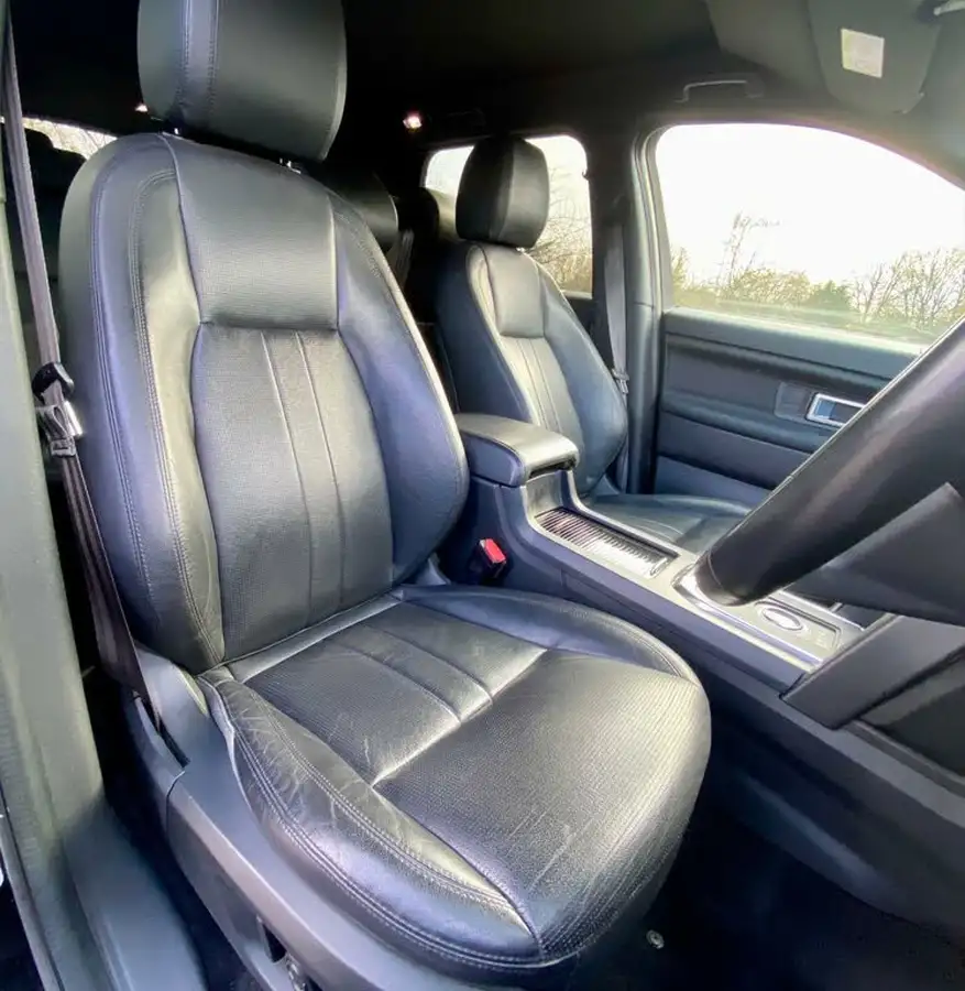 2019-land-rover-discovery-sport-20td4-landmark-big-14