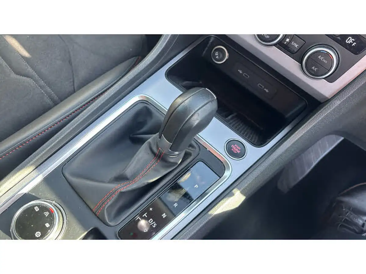 2022-seat-ateca-15-tsi-evo-fr-dsg-big-13